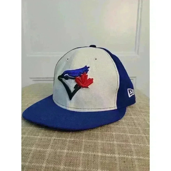 MLB Toronto Blue Jays New Era 59 Fifty On Field Fitted Hat 7 1/4 57.7 - Picture 1 of 3